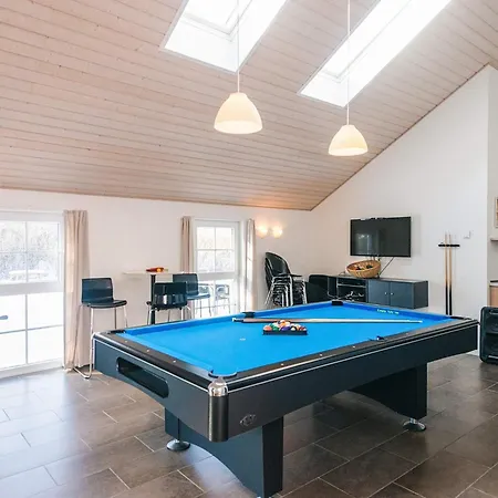 Holiday home 14 Person In *